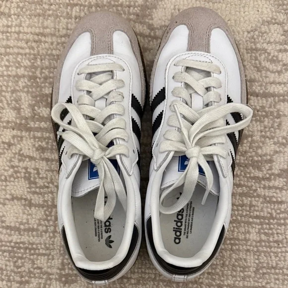 Women’s Adidas sambas - Picture 4 of 4